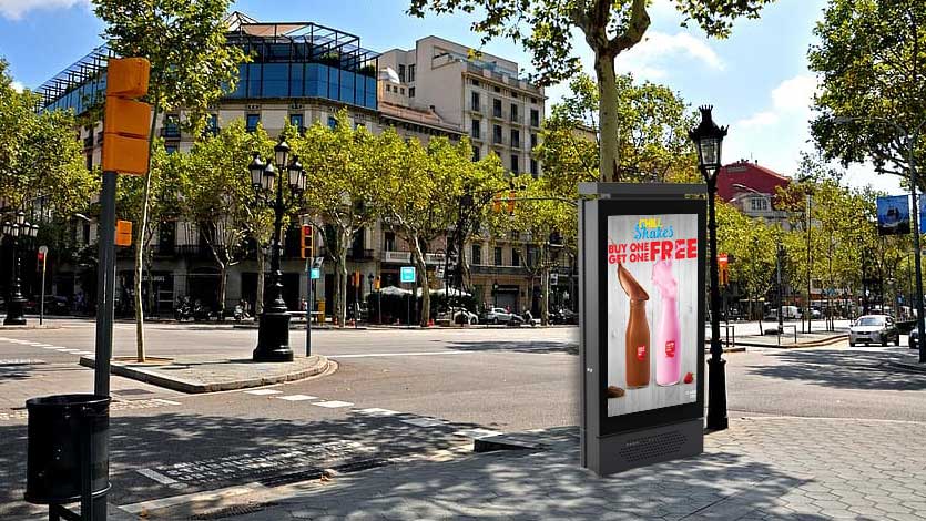 Europa-città-strada-esterno-LCD-segnaletica-digitale