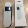 Termometro a infrarossi senza contatto con termometro frontale e corpo